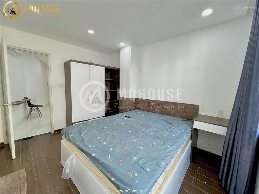 Cho thuê chdv full nội thất 1pn 50m2 bancol ngay khu phan đăng lưu