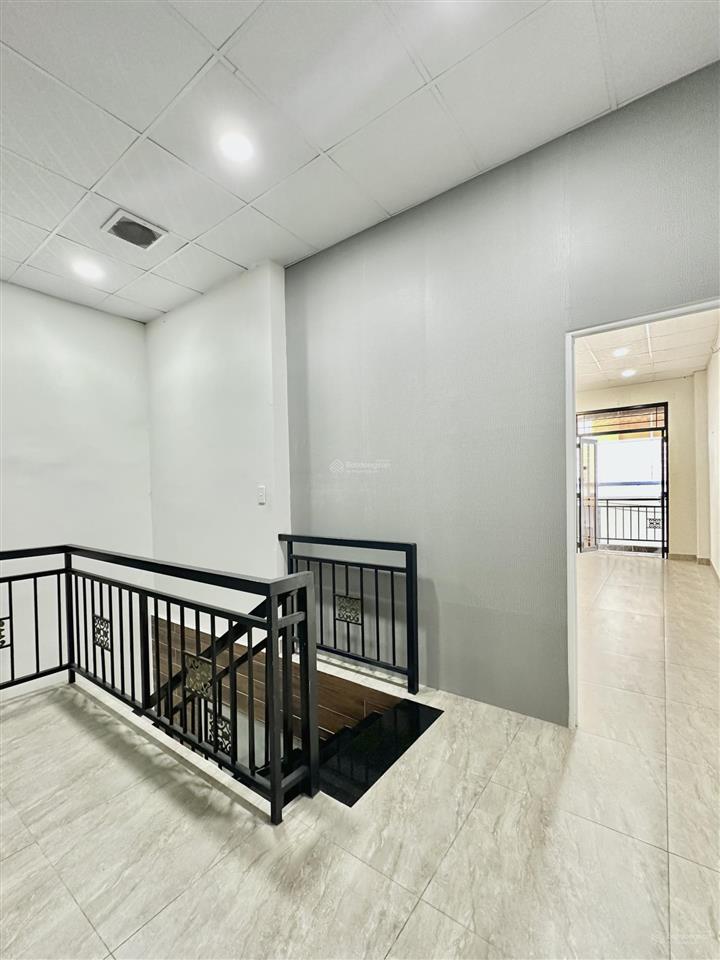 Cho thuê nhà riêng 14 triệu/tháng, 120m2, xô viết nghệ tĩnh, p 21, q. bình thạnh, hcm. hot