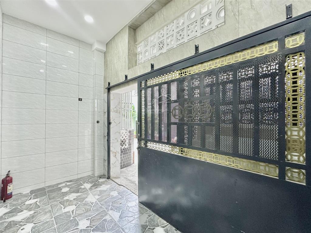 Cho thuê nhà riêng 14 triệu/tháng, 120m2, xô viết nghệ tĩnh, p 21, q. bình thạnh, hcm. hot