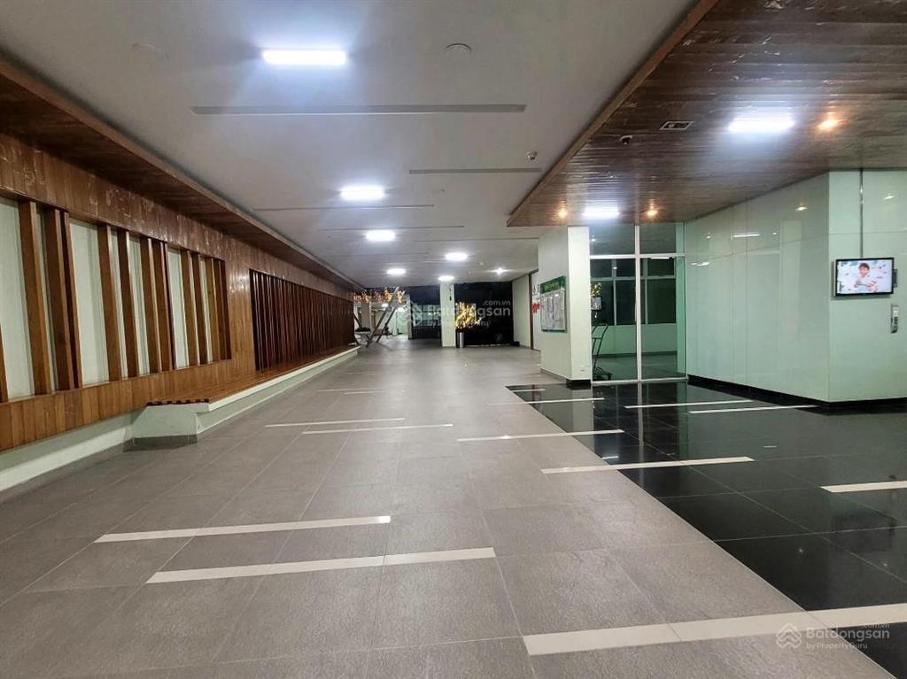 Cần bán gấp chung cư cao cấp đẹp như khách sạn 5 sao full nội thất sang xịn mịn căn góc tầng