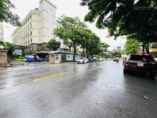 Bán nhà vị trí vàng trong hàng mặt phố hoàng như tiếp  thang máy  kinh doanh  căn góc khu vực