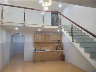 Nhà 2 tầng mới ở ngay  sát chợ hiệp bình  gần phạm văn đồng  gần gigamall  p. hiệp bình chánh