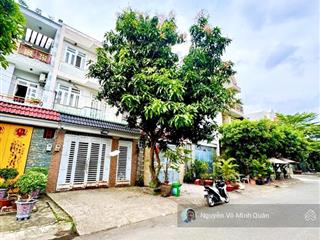 Nhà 2 tầng khu phân cao cấp.dt 5mx23m.đường 16m.phan văn hớn hóc môn. gần chợ bà điểm.chỉ 5.5 tỷ tl