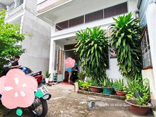 Cách mt nguyễn ảnh thủ bà điểm hóc môn 20m. nhà 2 tầng dt 6.5mx21m nở hậu 10.5m. chỉ 5 tỷ 980