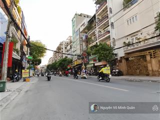 Mặt tiền kinh doanh 5 tầng thang máy đẳng cấp bàu cát đồng đen tân bình.dt 5mx27m. nội thất cao cấp