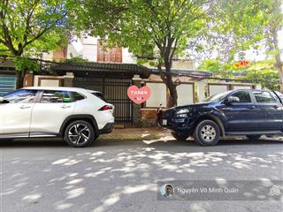 Biệt thự 3 tầng lô góc 3 mặt tiền đường nhựa.khu vip nguyễn oanh gò vấp.dt 12.8mx21m.chỉ 32.9 tỷ tl