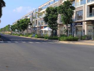 Đầu tư đón sóng khu thương mại tự do ,100m2 giá ngộp 1tỷ 8, ngay sân bay long thành.