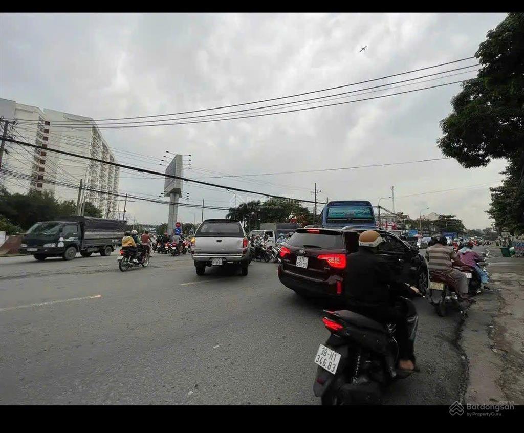 Bán đất ngay kdc phú thịnh dt 100m2. đối diện khu du lịch sơn tiên, shr chính chủ