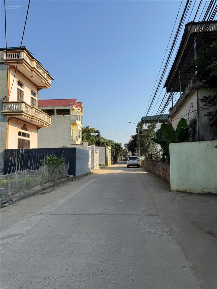 Nhà đẹp sen trì  gần chợ, trường, ubnd... sẵn nhà 3 tầng kiên cố