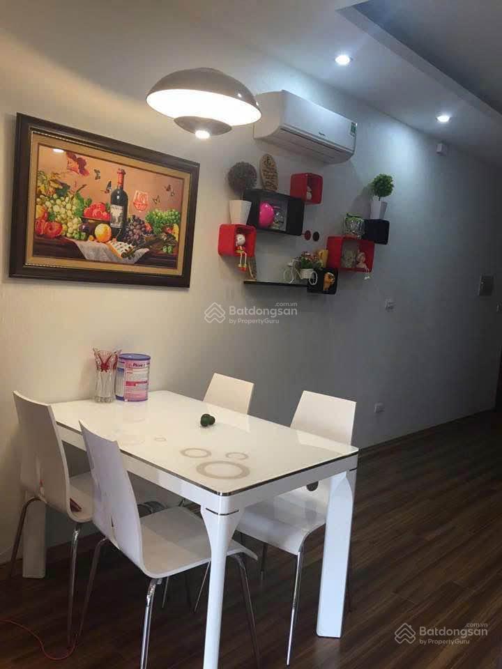 Cần bán cc ruby 75m2, 3n, chung cư việt hưng, căn góc view thoáng, sổ đỏ, giá 4,3 tỷ