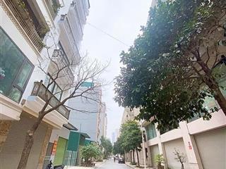 Bán nhanh giá tốt trong 15 ngày nhà phân lô 7 tầng thang máy ngay cạnh himlam vạn phúc nhỉnh 17 tỷ