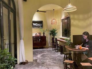 Bán gấp nhà 1t1l, đang kinh doanh cafe ngay mặt đường chương dương, công nhận đủ 63m2, đã hoàn công