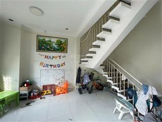 Hàng ngon! bán gấp nhà bình thọ, hoàn công đầy đủ, nhà xây ở kiên cố