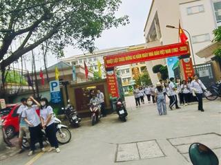 Chính chủ cần bán căn tập thể tầng 3 phố hồng mai  hai bà trưng  70m2