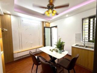 Chính chủ em thanh cần bán căn tập thể phố hoàn kiếm siêu to khổng lồ  50/70m2