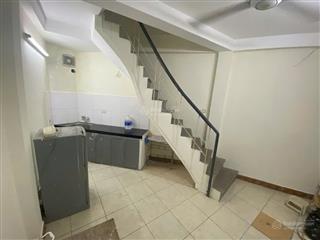 Chính chủ nhờ bán căn nhà phố thanh nhàn  hai bà trưng  dân xây  gần ô tô  2,25 tỷ