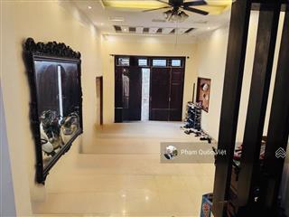 Bán nhà riêng nguyễn văn cừ 79m 4 tầng 22 tỷ thông ô tô 16 chỗ gần berriver sổ đỏ nở hậu