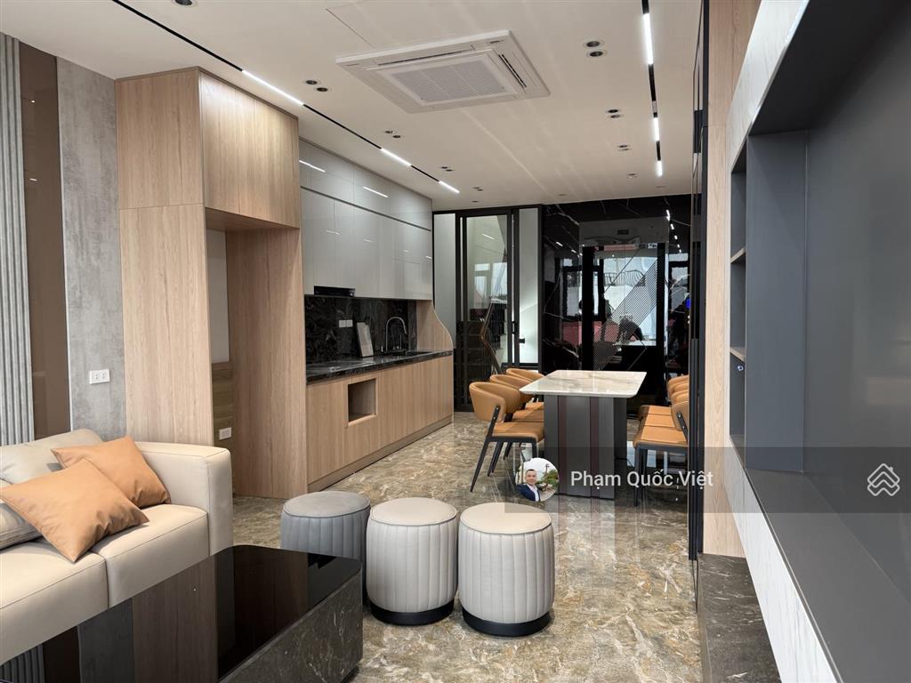 Bán nhà nguyễn văn cừ dt ~50m mt 4m 7 tầng + lửng gara suv thoải mái ttcc