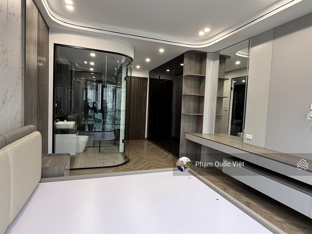 Bán nhà nguyễn văn cừ dt ~50m mt 4m 7 tầng + lửng gara suv thoải mái ttcc