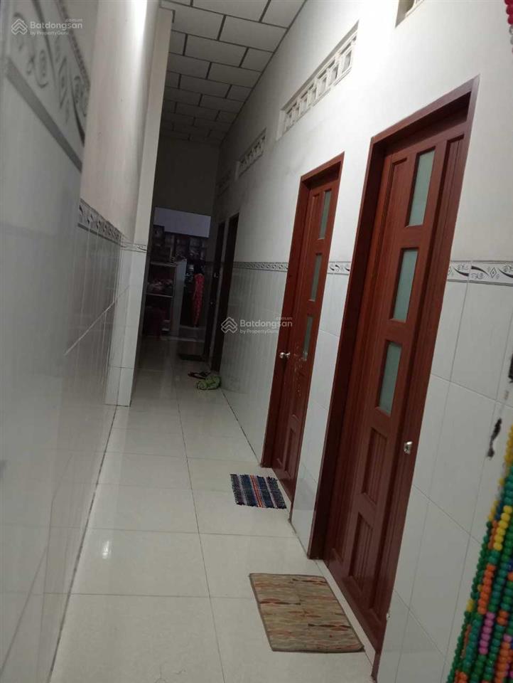 Nhà mt rộng đường ql62, p2 sát bên vòng xoay hùng vương nối dài tp tân an, long an