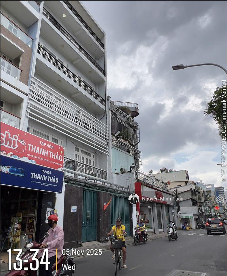 Bán nhà mt nguyễn trọng tuyển, phú nhuận 170m2  6 tầng, thang máy. giá ngộp bank đầu tư