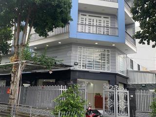 Bán căn nhà phố góc ngay kdc chợ bình điền, dt 174,5m2 giá 10,3 tỷ,  0949 999 *** xem nhà