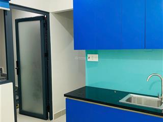 Cho thuê phòng tách bếp, full nội thất giá 5,4tr  0929 463 ***