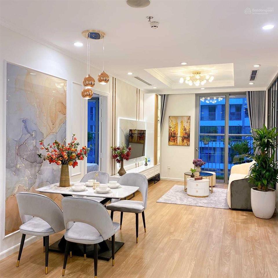 Rẻ nhất căn hộ 2pn 1vs 60m2, sẵn sổ cầm tay, full đồ, view thoáng, giá chỉ 2,9 tỷ tại vin ocp.