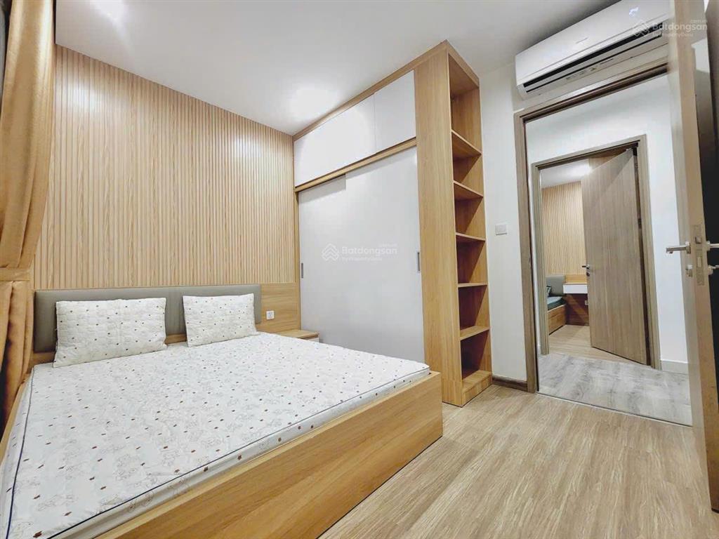 Bán nhanh căn 2pn 1vs, 60m2 full nội thất, view thoáng, hướng mát giá chỉ 3,55tỷ tại vhocp gia lâm