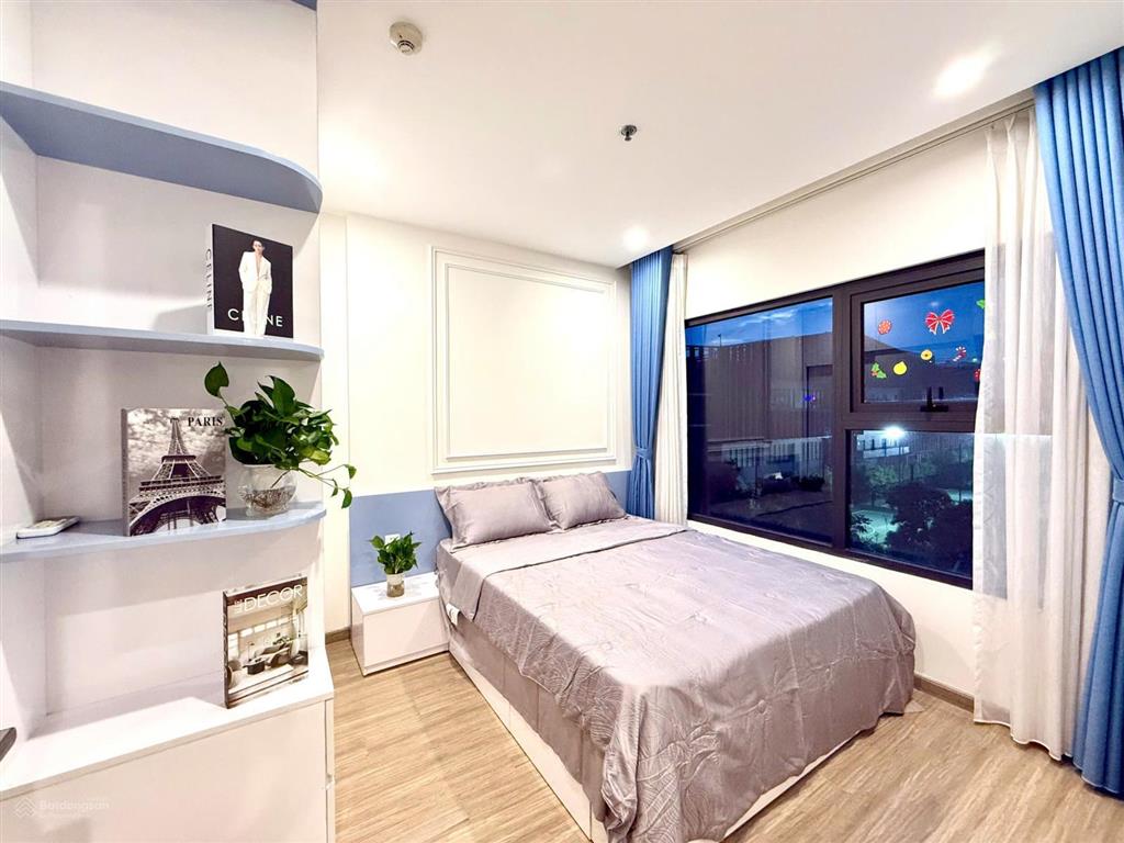 Bán nhanh căn 2pn 1vs, 60m2 full nội thất, view thoáng, hướng mát giá chỉ 3,55tỷ tại vhocp gia lâm