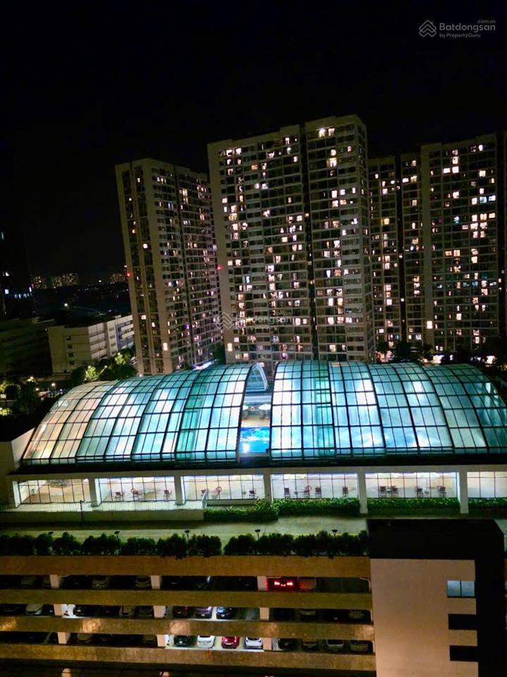 Chính chủ cần bán nhanh căn hộ 2pn 1vs, 60m2 full nội thất, view thoáng, hướng mát giá chỉ 3,5 tỷ