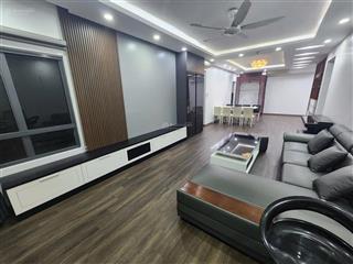 Bán chuyển nhượng căn hộ 4pn diện tích 154m2 chung cư mulberry lane hướng đông nam giá chỉ 10.x tỷ