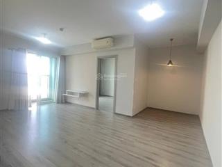 Cần cho thuê căn hộ 2pn hướng đông bắc chung cư seasons avenue nội thất đủ đồ vào ở ngay