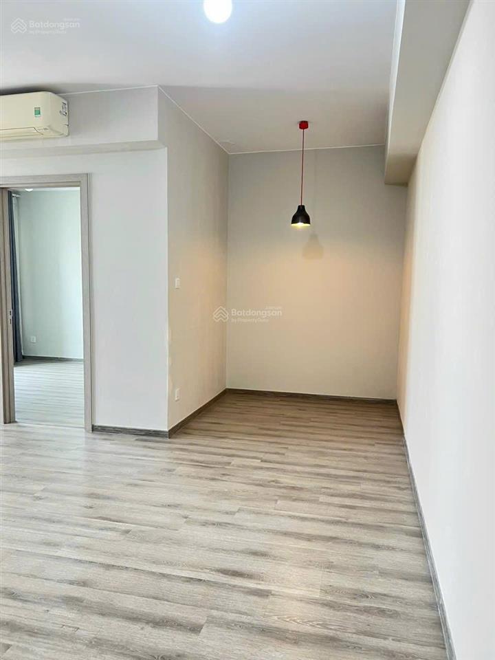 Cho thuê căn góc 3pn đón gió nam view thoáng, full đồ nội thất dọn vào ở được ngay tại seasons