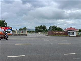 Bán lô đất kinh doanh mt phạm hùng đối diện công viên bà rịa 89.2m2 giá chỉ 6 tỷ 090.