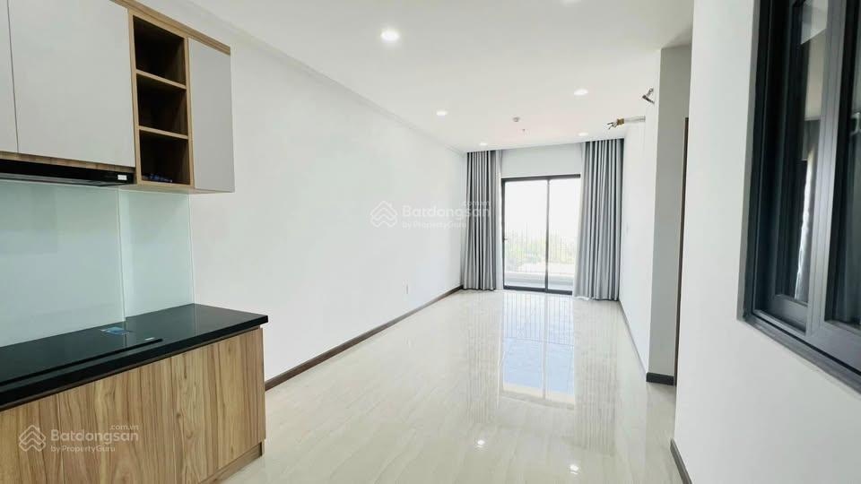 Ngộp bank cần bán nhanh căn hộ bcons plaza 2pn2wc sổ hồng sẵn, bank cho vay 1.5 tỷ