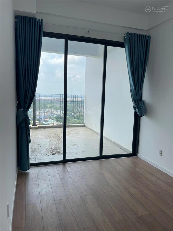 Chủ cần ra nhanh căn duplex 3pn+3wc dt 120m2 có vườn 15m có 2 tầng thông nhau giá 4 tỷ550 có sổ sẵn