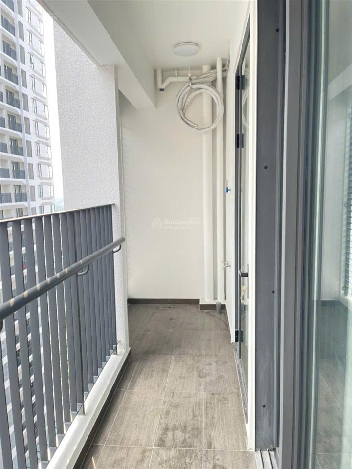 Bán cc mt eastmark city 63m2 2pn, 1wc giá chỉ 3 tỷ ngay q9 (kế q2) hcm nhà mới 100% có sổ hồng