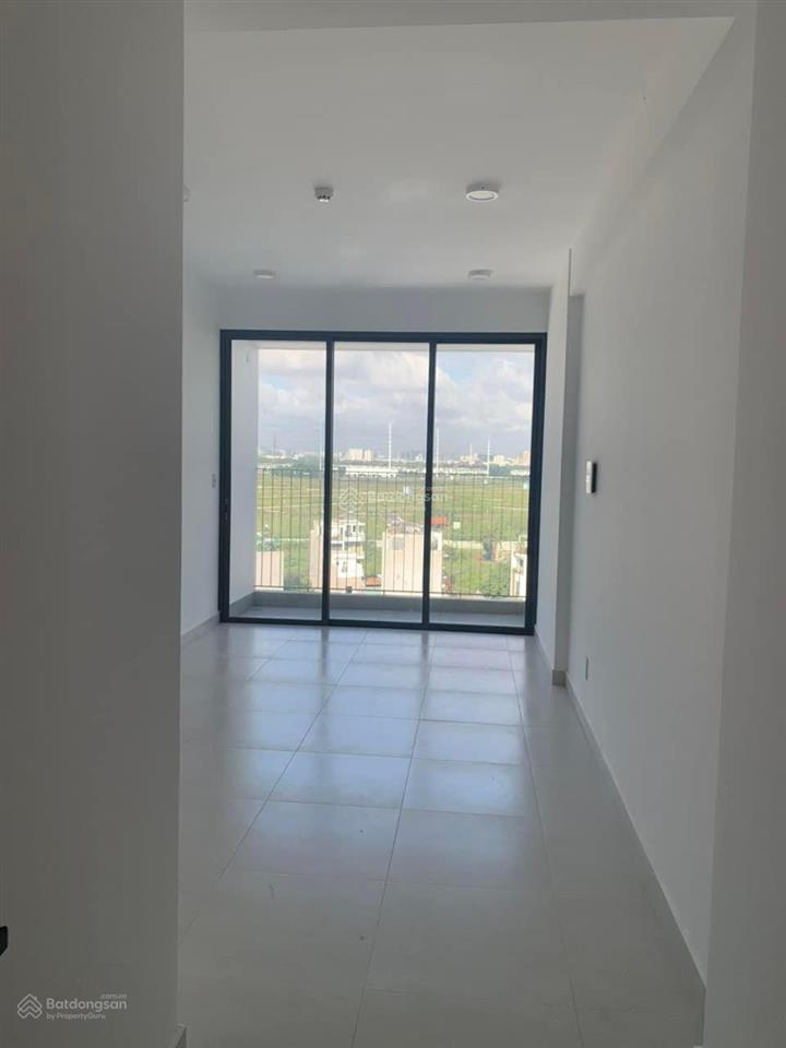 Cho thuê căn hộ chung cư 86m2 căn góc 2pn + 2wc nội thất cơ bản có rèm vào ở liền giá 7tr5/th.
