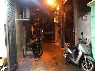 Bán tập thể tầng 1  tân mai  ngõ thông 2 đầu  ô tô tránh.