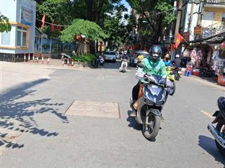 Bán tập thể tầng 1  khương trung  trung tâm quận thanh xuân  2 mặt ngõ  an sinh đỉnh.