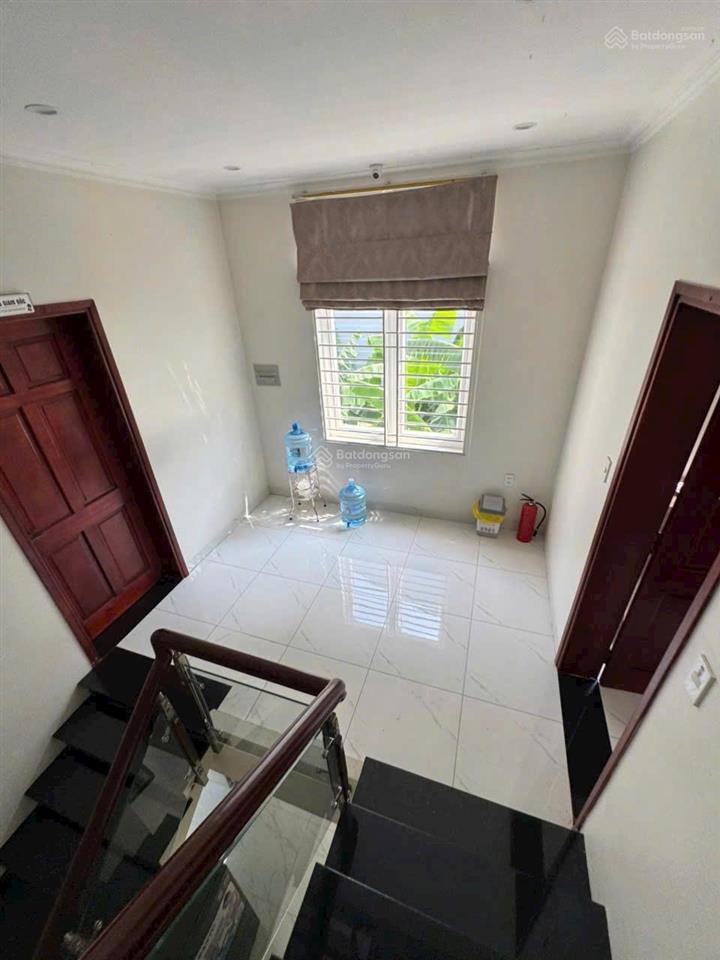 Nhà phố 1 trệt 2 lầu sân thượng kdc gia hoà p. phước long b, tp. thủ đức, diện tích 140tr/30 triệu