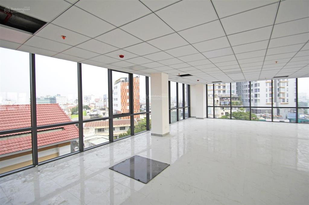 Cho thuê văn phòng quận 5, đường nguyễn trãi dt 100m² giá 26 triệu/tháng