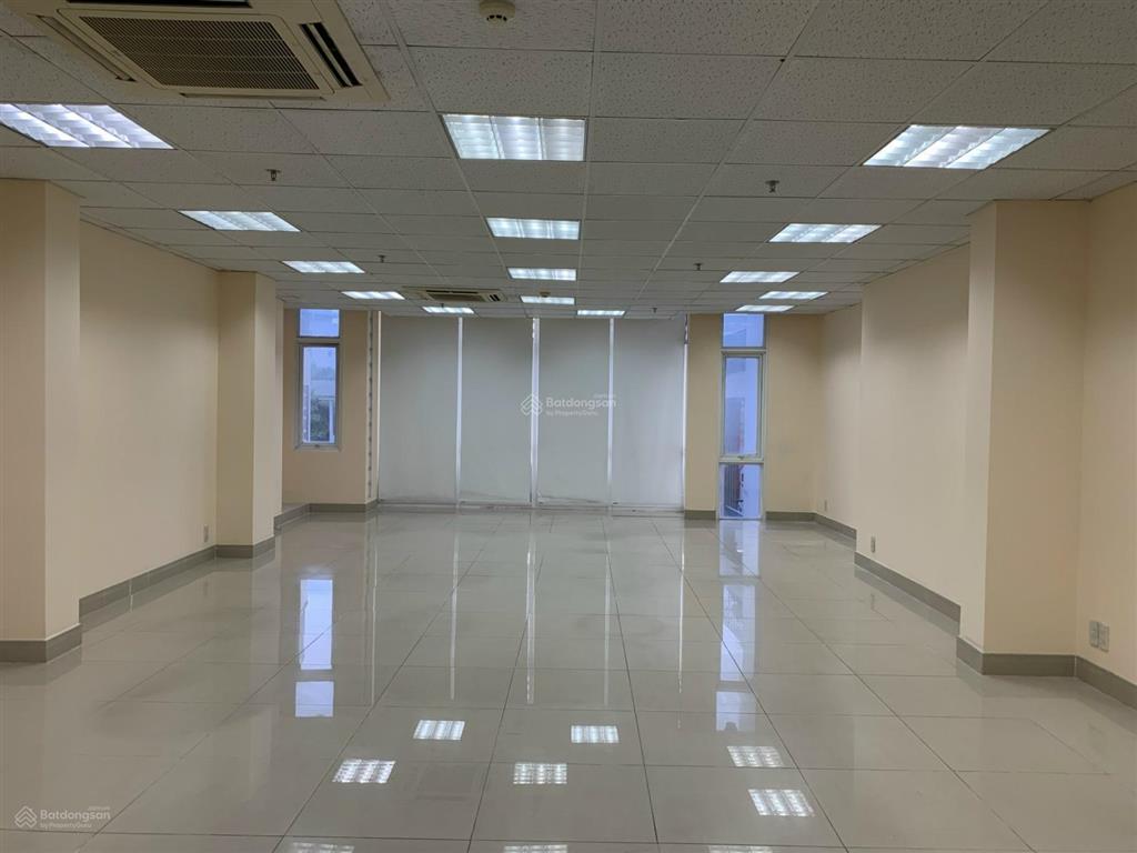 Cho thuê văn phòng đường hoàng văn thụ, phường 4, quận tân bình, dt 50m2, giá 10,5 triệu/tháng