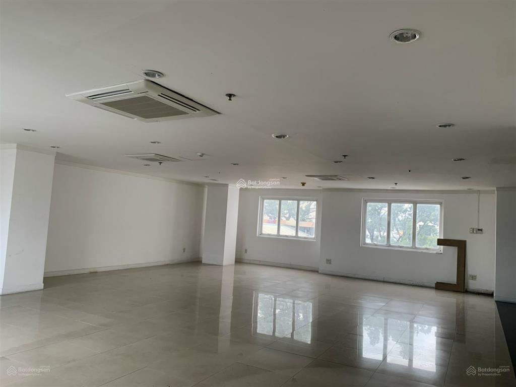 Cho thuê văn phòng đường lê trung nghĩa, p12, quận tân bình dt 80m2  110m2 giá 18 triệu /tháng