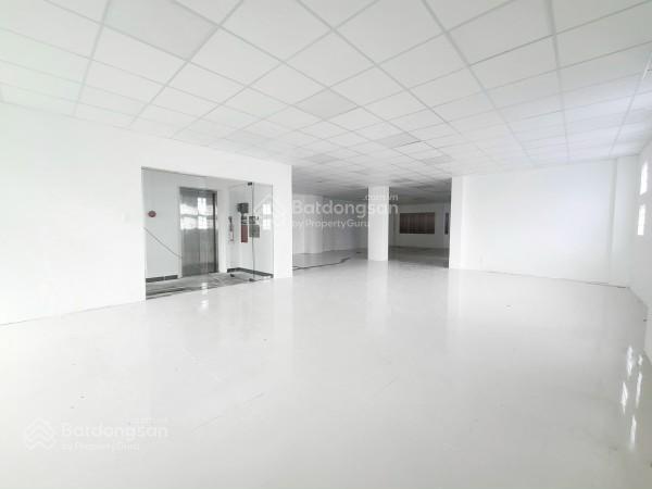 Cho thuê văn phòng mặt tiền đường nguyễn hữu cầu, phường tân định, q1 dt 150m² giá 50 triệu/tháng