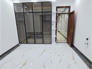 Bán np mặt phố sài đồng, 25 tỷ, 71m2 x 7 tầng thang máy kinh doanh