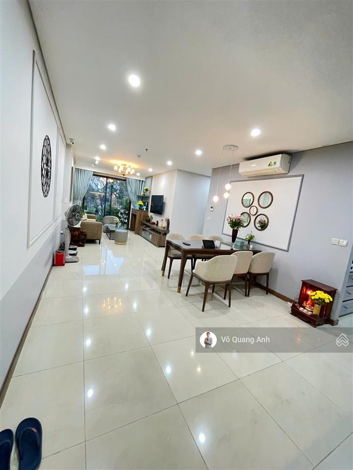 Chính chủ bán căn i1604 138m2 3pn full nội thất giá 18.8 tỷ all in còn thương lượng sắp nhận sổ