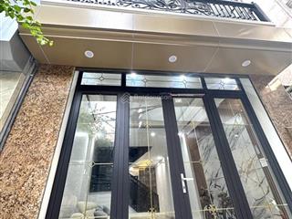 Nhà đẹp đón tết  bán nhà mới coong 4 tầng, 40m2, ngay trung tâm thanh trì  giá chỉ 7 tỷ đồng