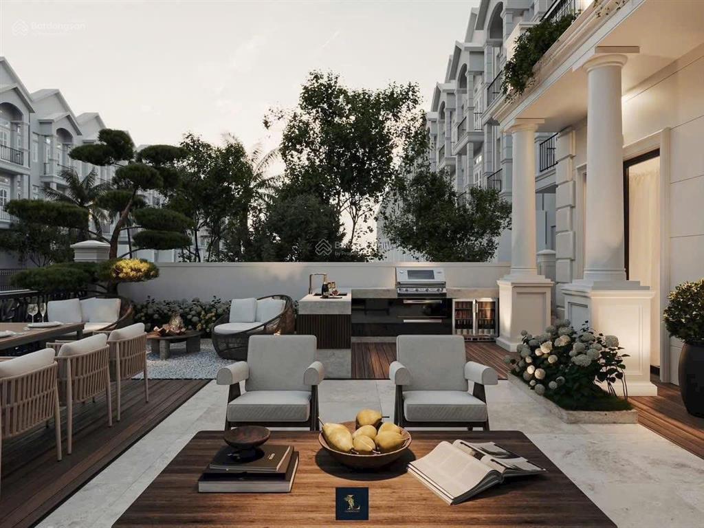 Đón sóng đường tây thăng long và hoàng quốc việt. bán nhanh biệt thự song lập đã xây giá 19,x tỷ